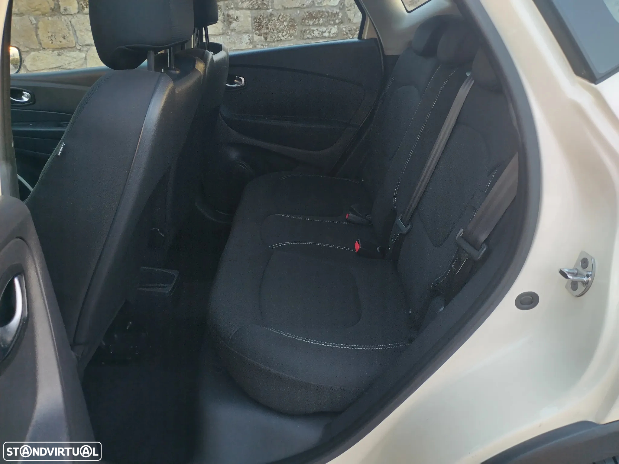 Renault Captur 0.9 TCE Exclusive - 10