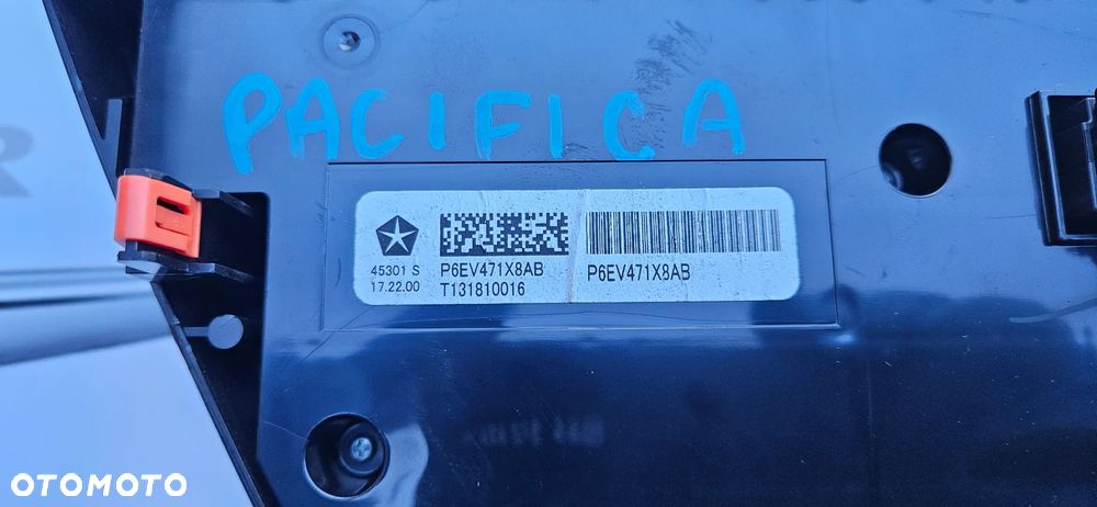 Chrysler Pacifica 2016- 3.6 V6 Panel klimatyzacji Sterowanie nawiewem Panel klimy AC P6EV471X8AB Wybierak zmiany biegów Lewarek Panel skrzyni P68240089AL 68240089AL - 6