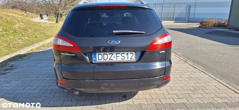 Ford Mondeo 2.0 TDCi Titanium - 4