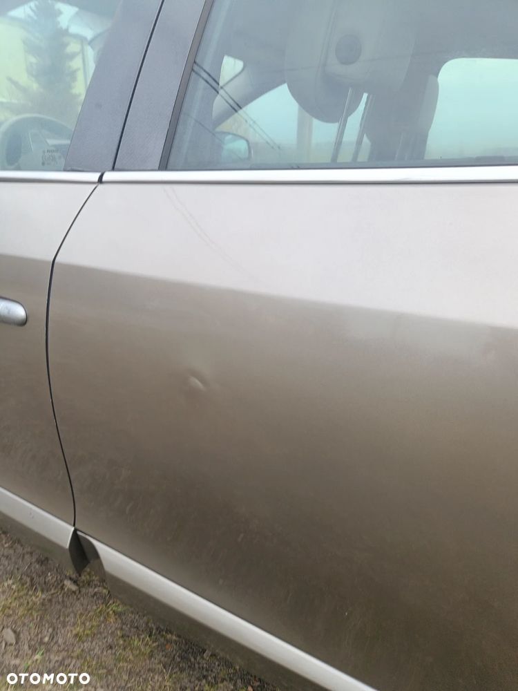 Renault Fluence 1.6 16V Expression - 9