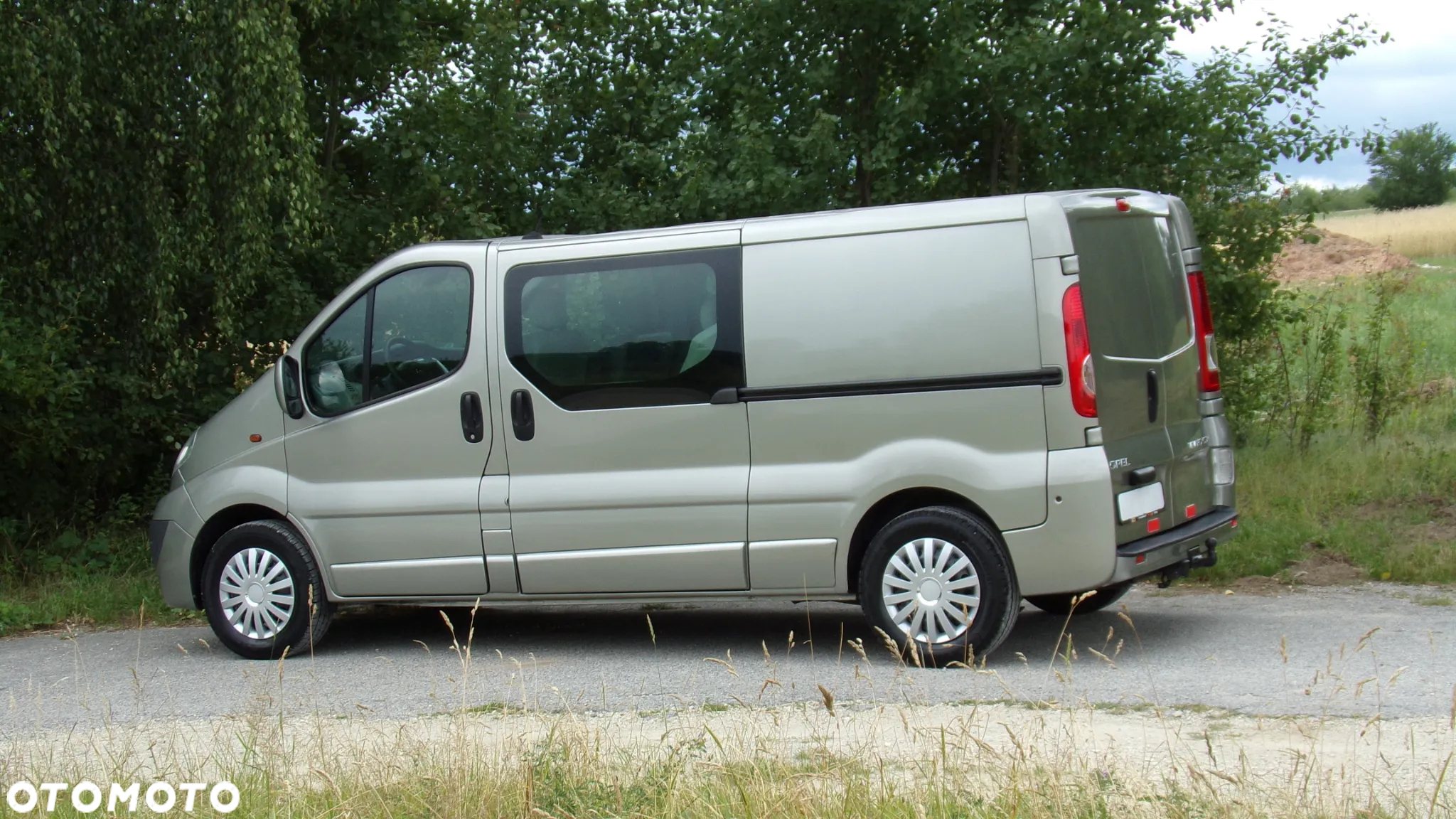 Opel VIVARO 2.0 115KM * LONG * KLIMA * NAVI * BRYGADÓWKA * ZADBANY ! - 13