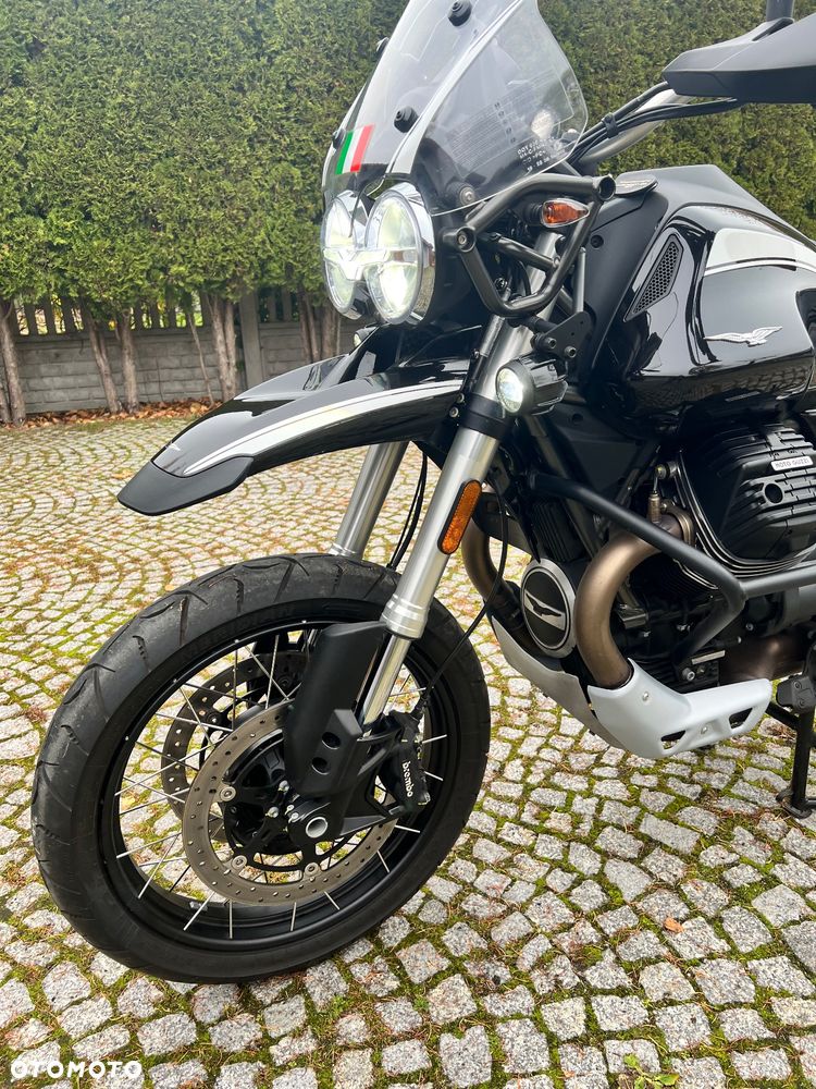 Moto Guzzi V85 - 7