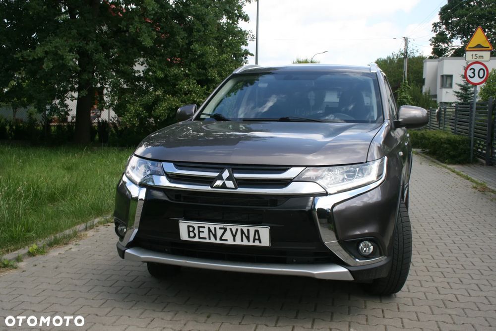Mitsubishi Outlander - 28