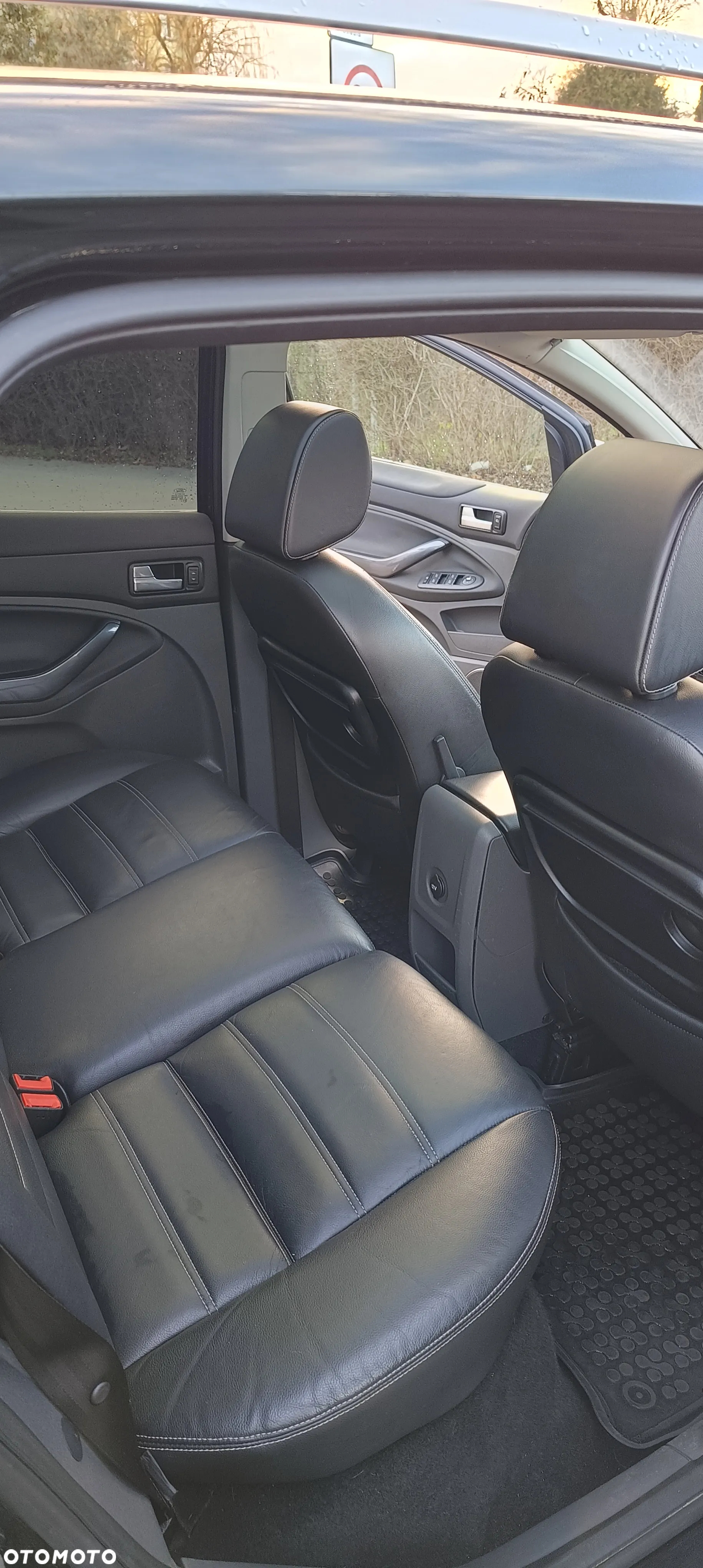 Ford Kuga 2.0 TDCi Titanium FWD - 15