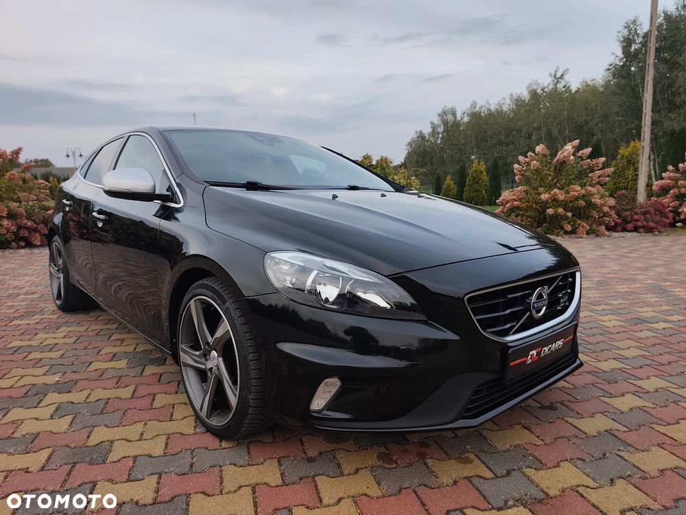 Volvo V40 D2 R Design - 28