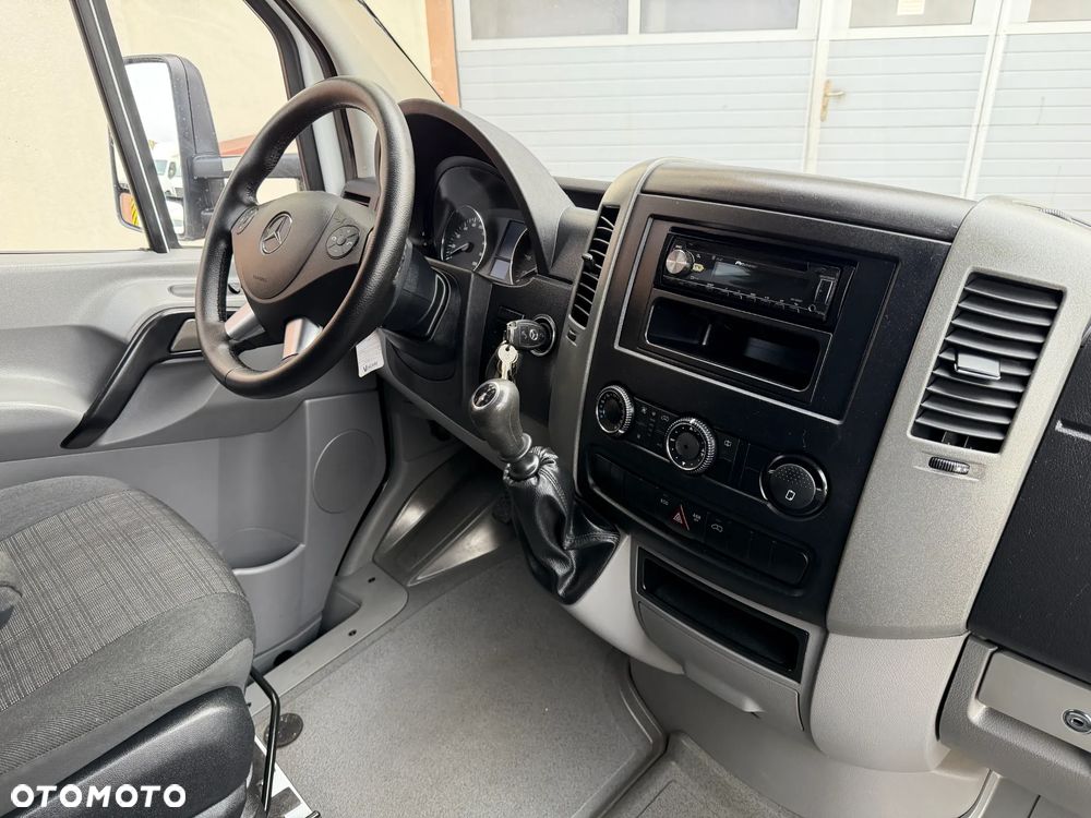 Mercedes-Benz Sprinter Doka Brygadówka Plandeka - 29