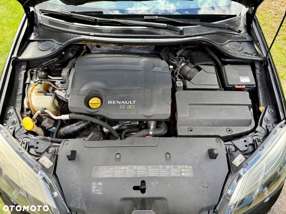 Renault Laguna dCi 175 FAP Initiale - 16