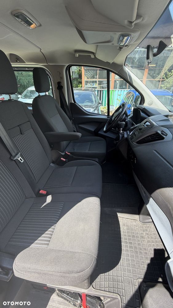 Ford Transit Custom - 14