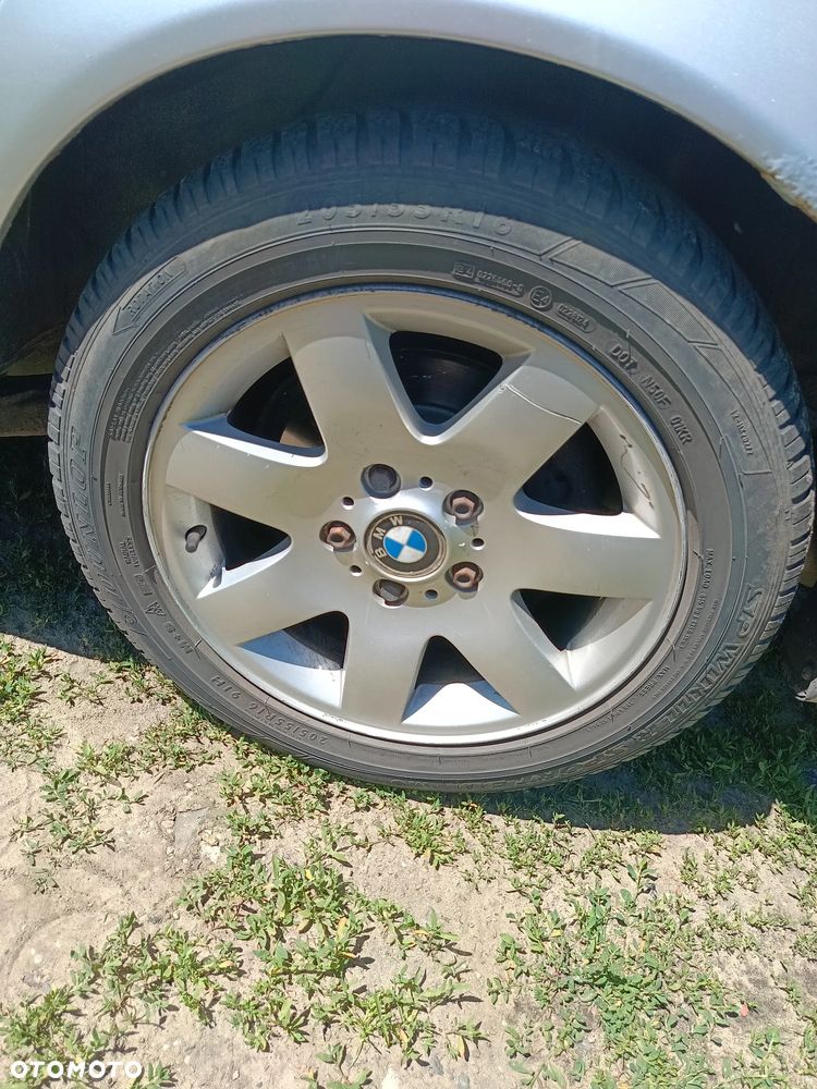 BMW Seria 3 318i - 12