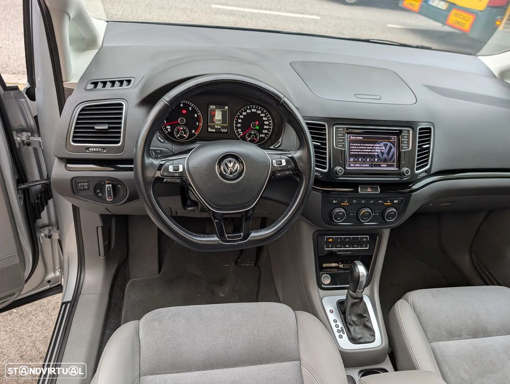 VW Sharan 1.4 TSI Highline DSG - 11