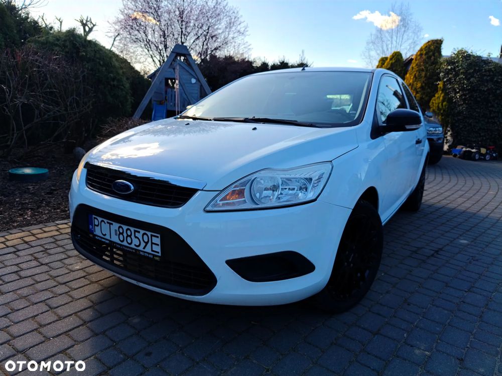 Ford Focus 1.4 16V Style+ - 10