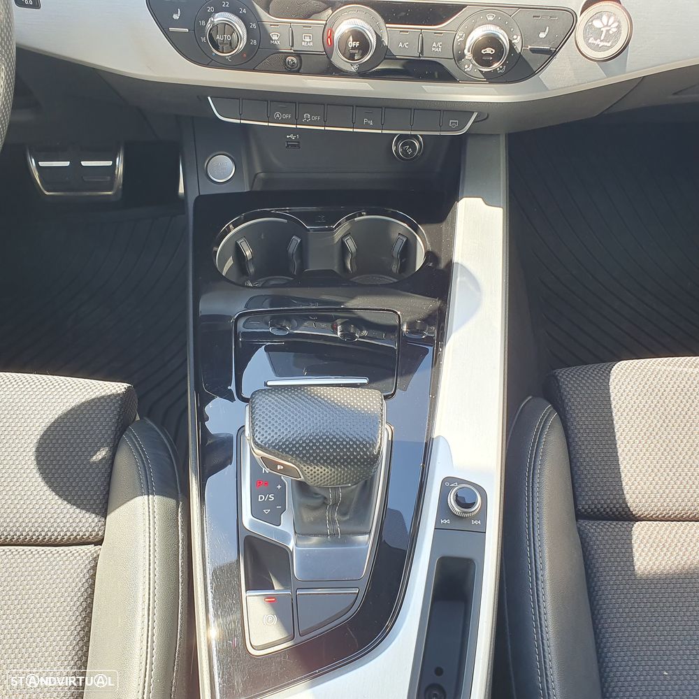 Audi A4 Avant 40 TFSI S tronic S line - 15