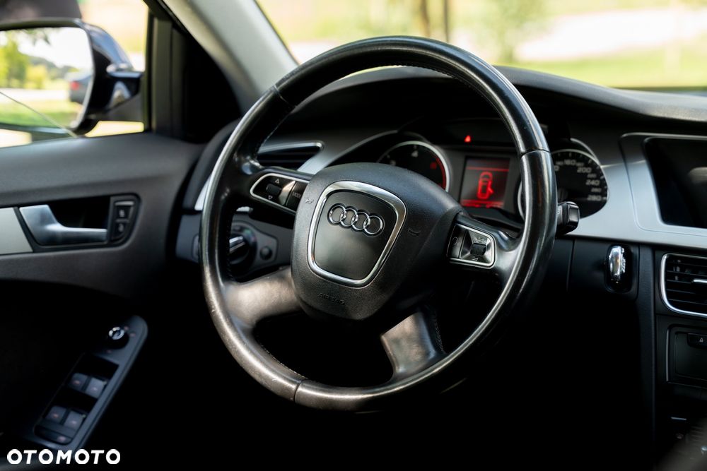 Audi A4 Avant 2.0 TDI Multitronic - 21