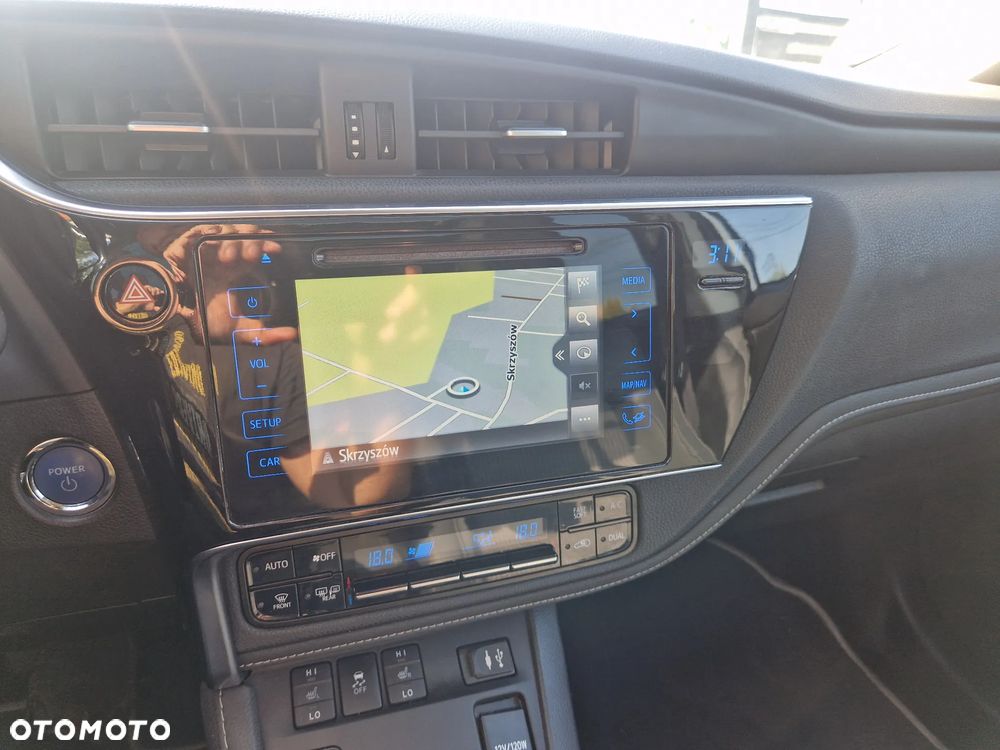 Toyota Auris 1.8 VVT-i Automatik Edition - 17