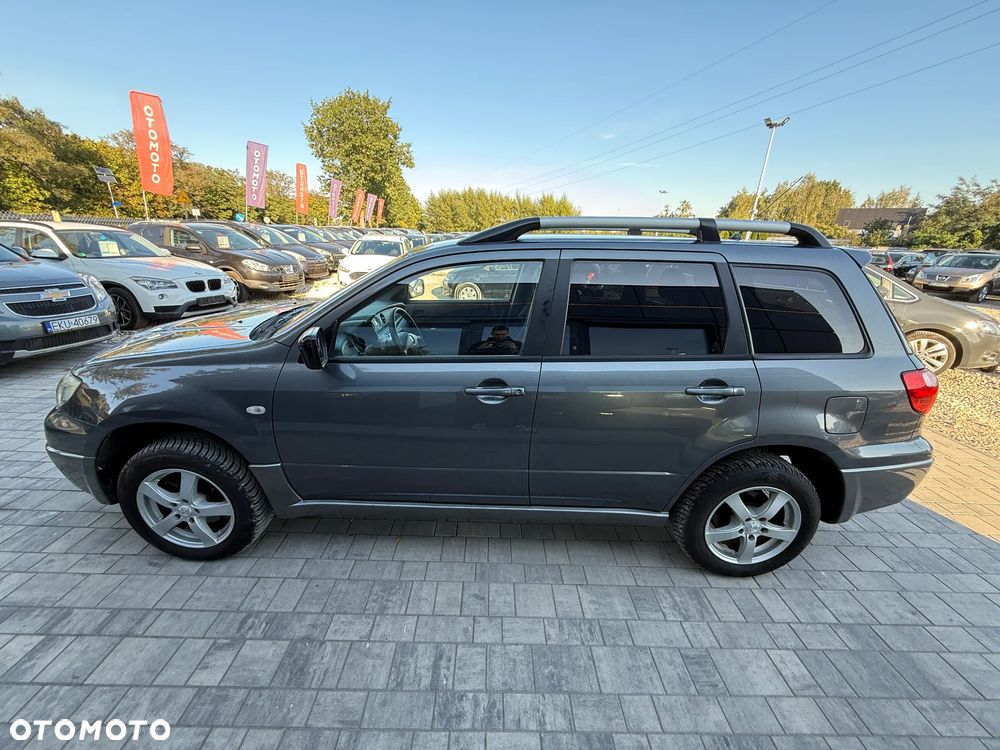 Mitsubishi Outlander 2.0 Comfort - 17