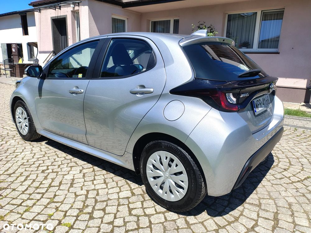 Toyota Yaris 1.5 Comfort - 4