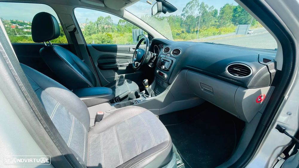 Ford Focus SW 1.6 TDCi Trend - 10