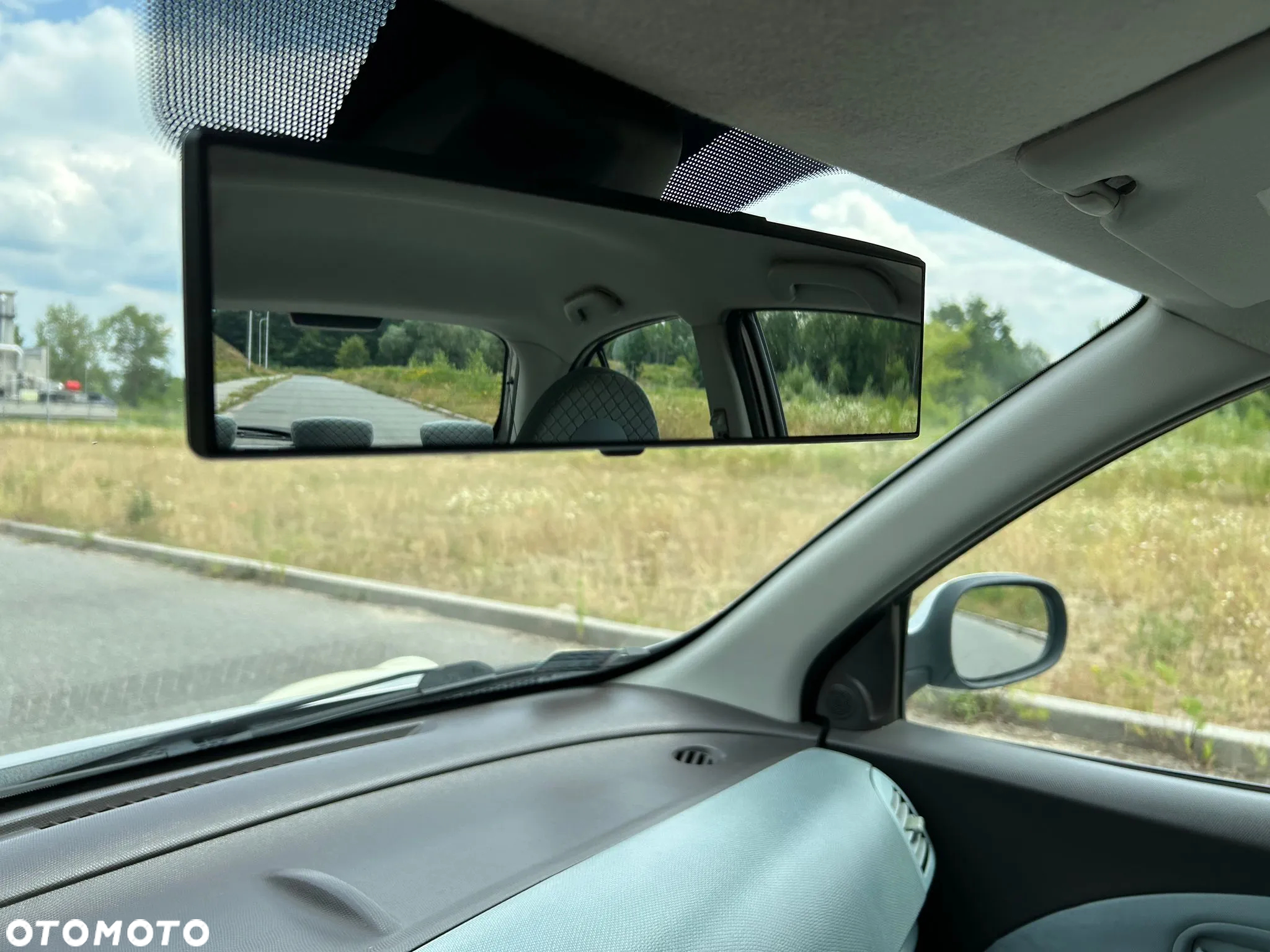 Nissan Micra - 15