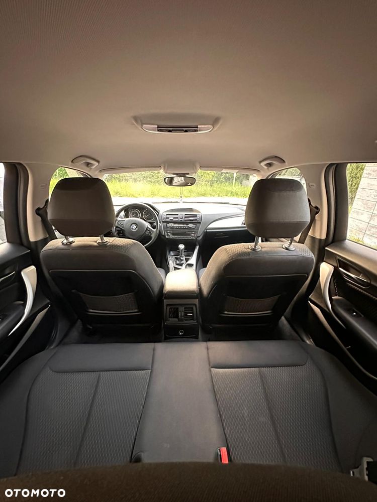 BMW Seria 1 114i - 9