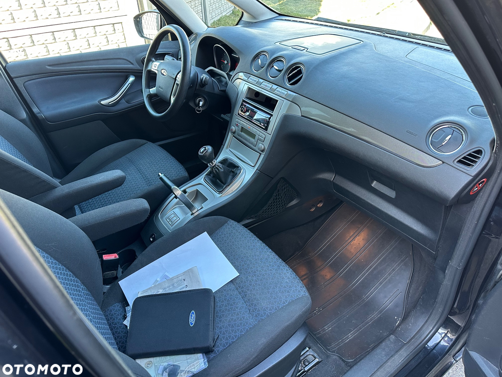 Ford Galaxy 2.0 TDCi DPF Ambiente - 8