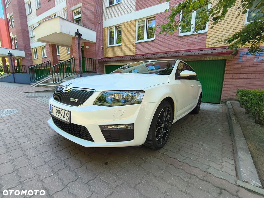 Skoda Octavia 2.0 TDI RS - 1