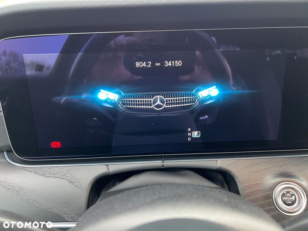 Mercedes-Benz Klasa E - 17