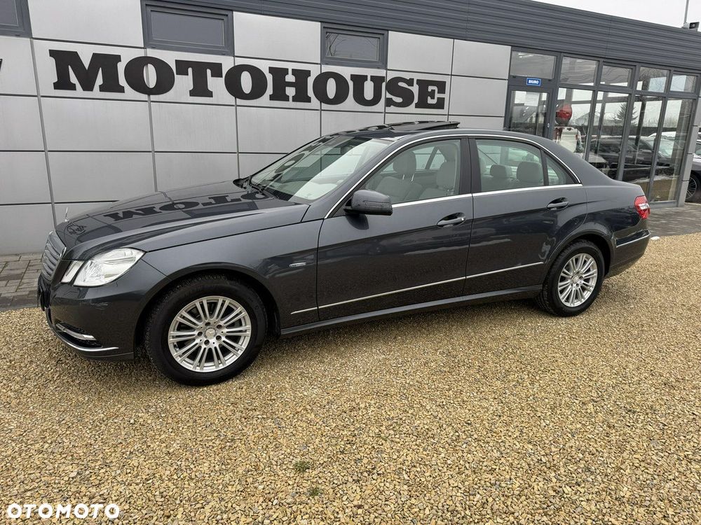 Mercedes-Benz Klasa E - 8