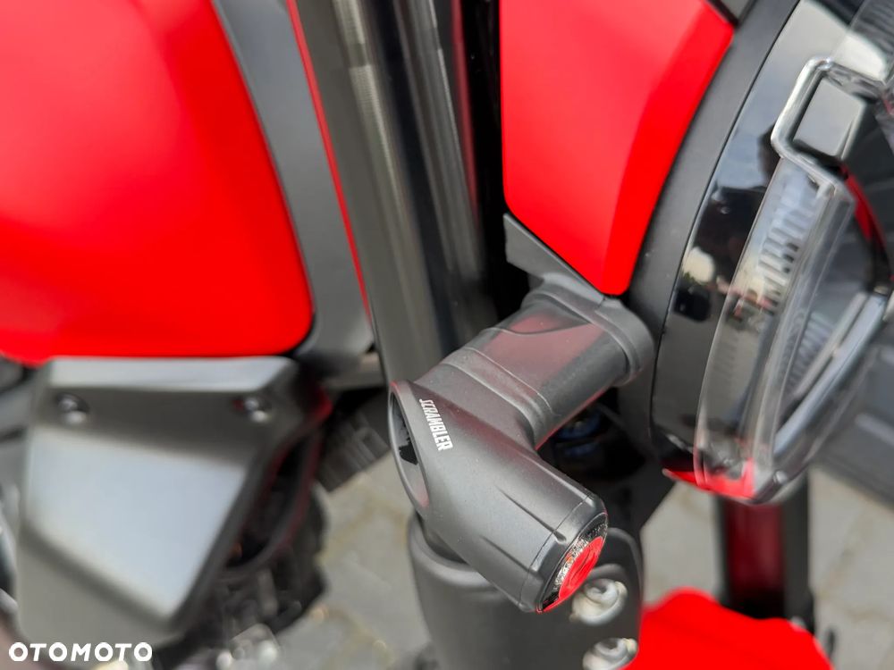 Ducati Scrambler - 11