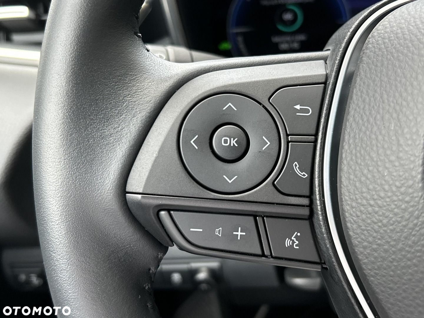 Toyota Corolla 1.8 Hybrid Comfort - 14