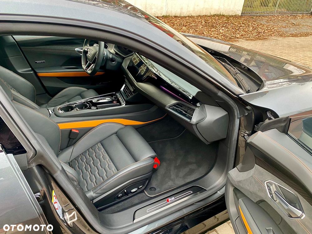 Audi RS e-tron GT quattro - 22