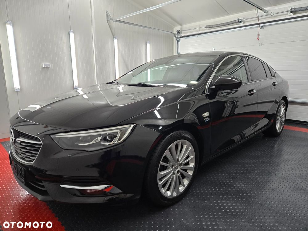 Opel Insignia 2.0 4x4 Ultimate Exclusive - 3