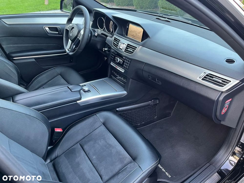 Mercedes-Benz Klasa E 250 CDI DPF BlueEFFICIENCY 7G-TRONIC Avantgarde - 33
