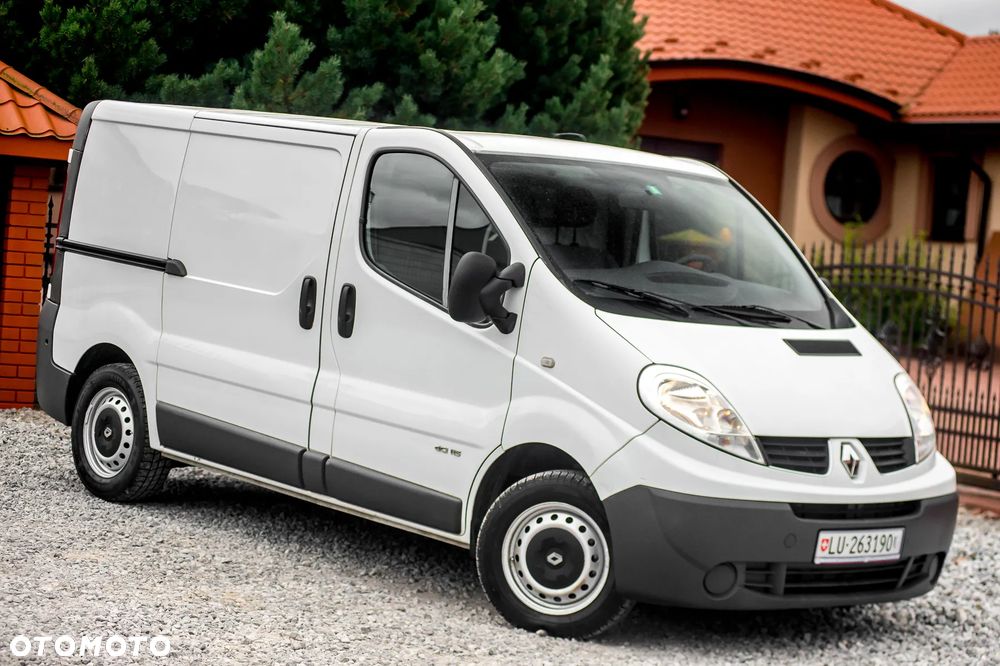 Renault Trafic - 2