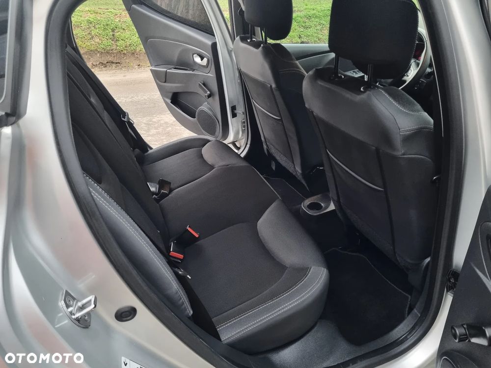 Renault Clio dCi 90 Limited - 12