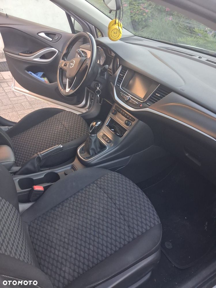 Opel Astra - 2