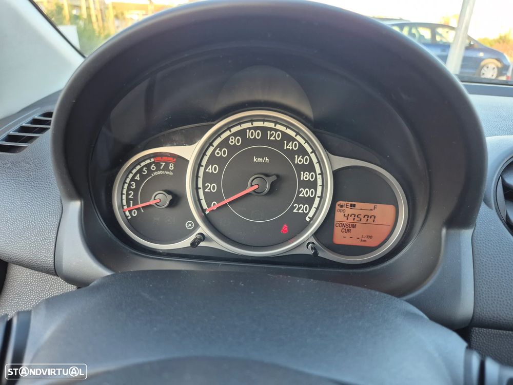 Mazda 2 1.3 MZR Sport - 22