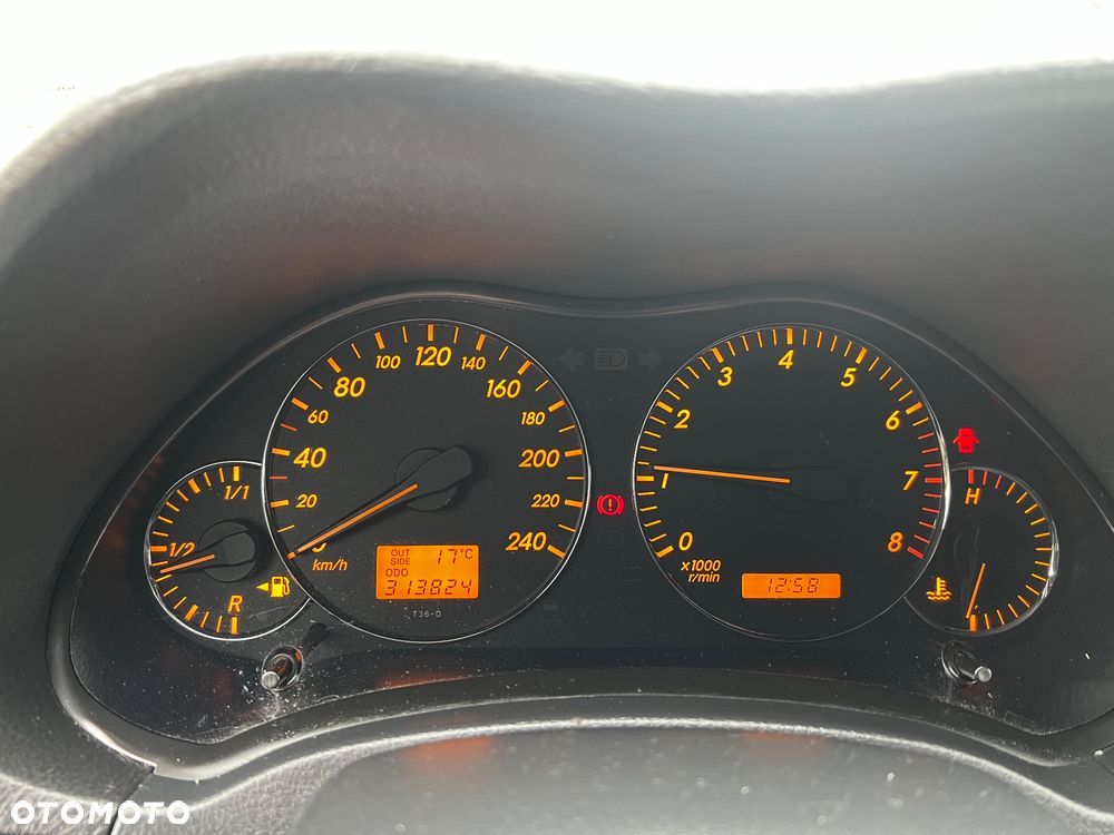 Toyota Avensis 1.8 VVT-i Luna - 7