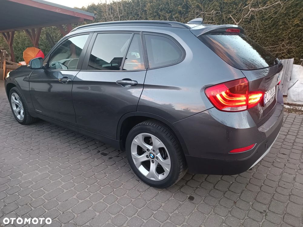 BMW X1 xDrive18d xLine - 6