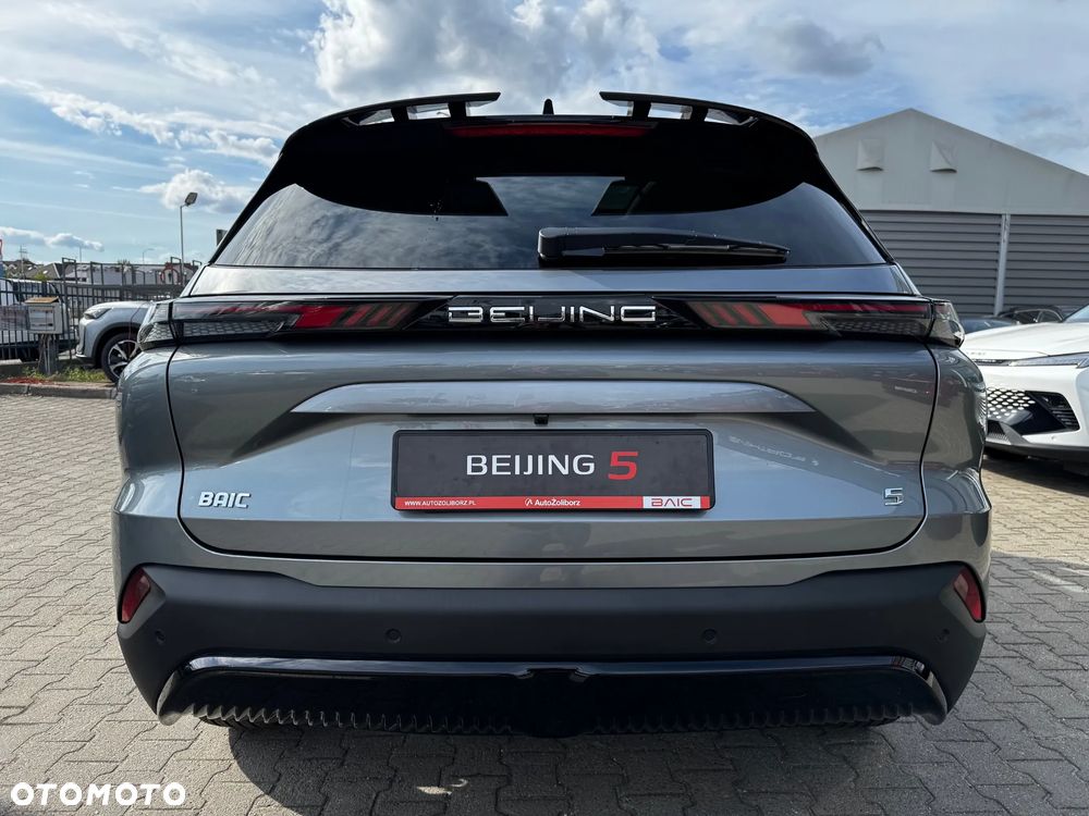 BAIC 5 1.5T Comfort DCT - 5