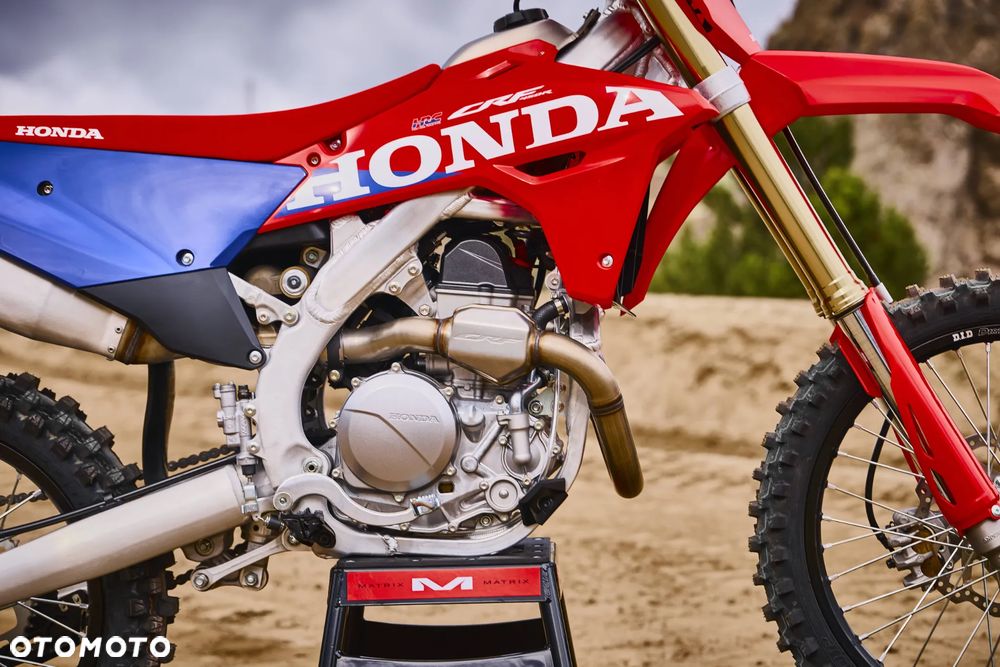 Honda CRF - 9