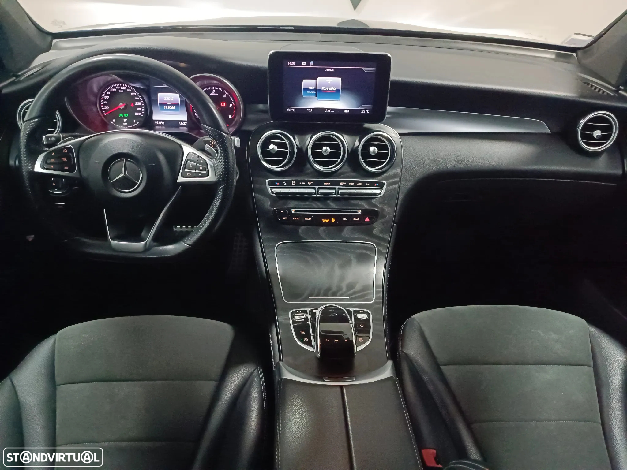 Mercedes-Benz GLC 250 d AMG Line 4-Matic - 24