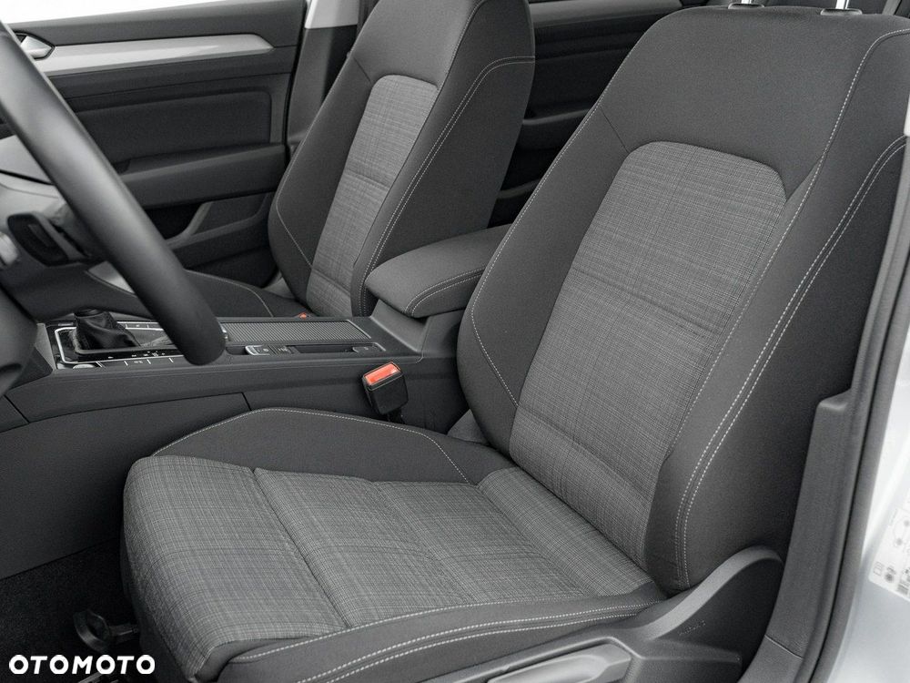 Volkswagen Passat 1.5 TSI EVO Business DSG - 15