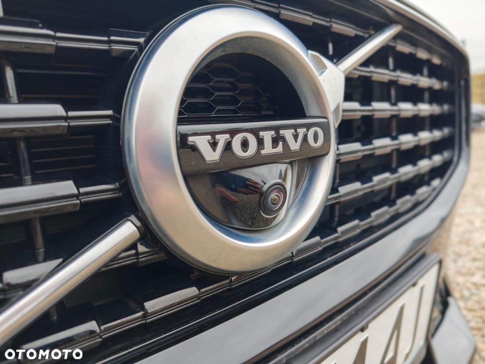 Volvo V60 T6 AWD Recharge Geartronic RDesign - 38