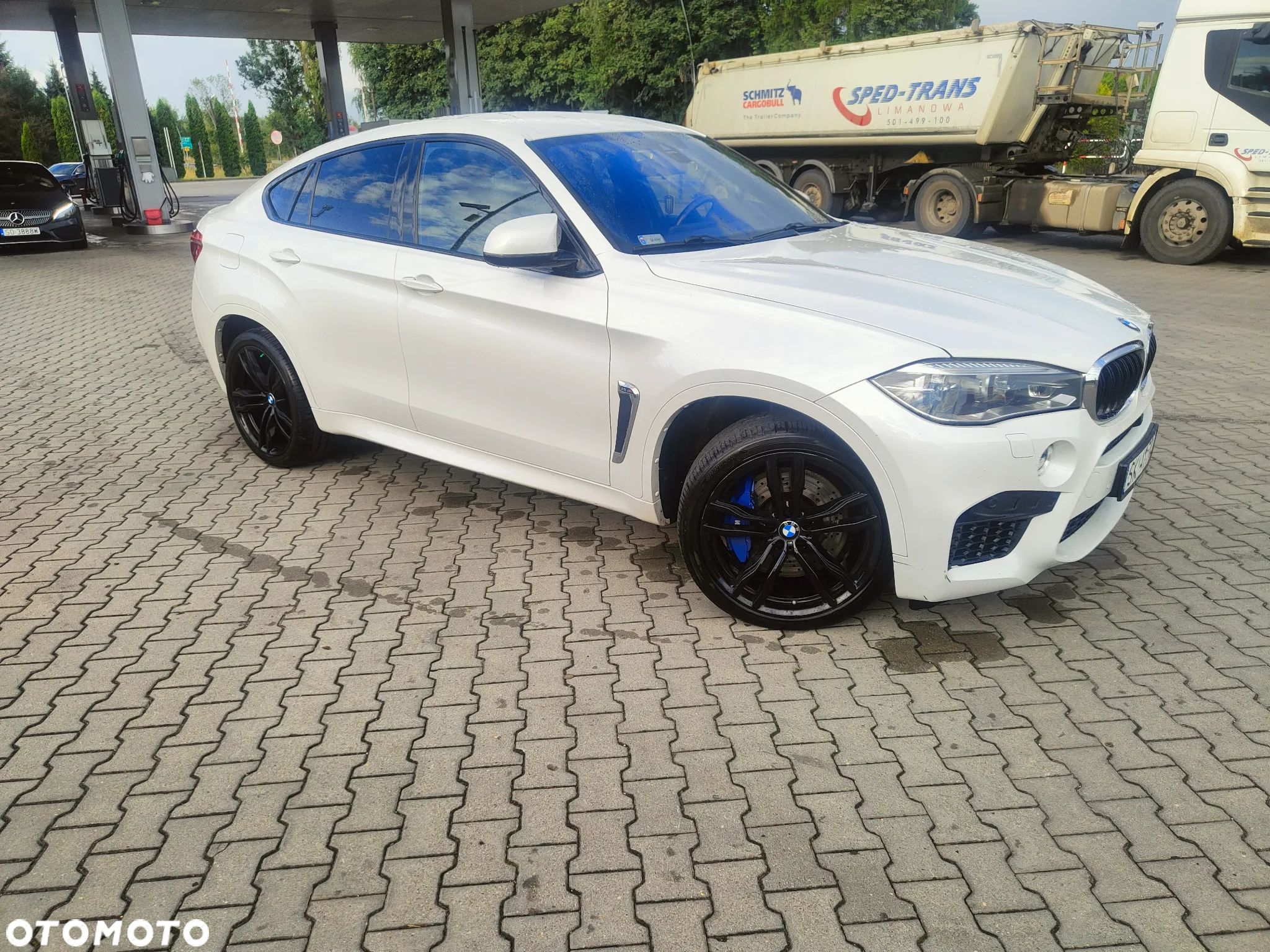 BMW X6M - 1