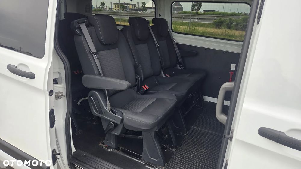 Ford Transit Custom 310 L2H1 Limited - 11