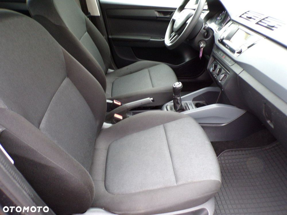 Skoda Fabia 1.0 TSI Tour - 22