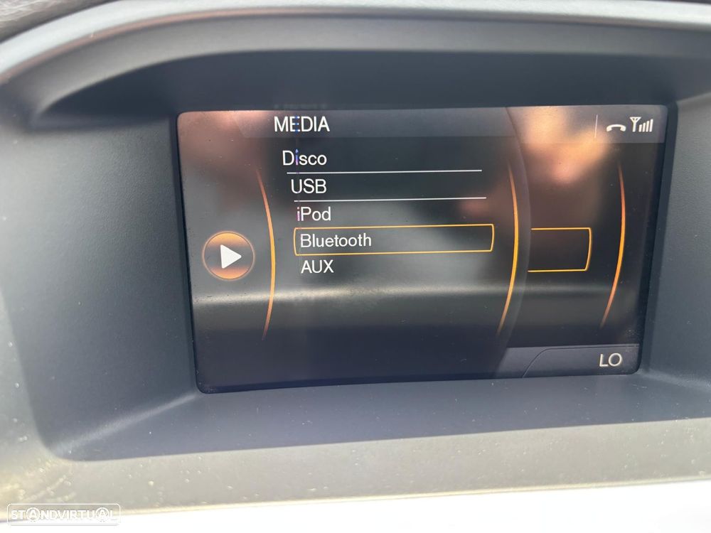 Volvo V60 DRIVe - 35