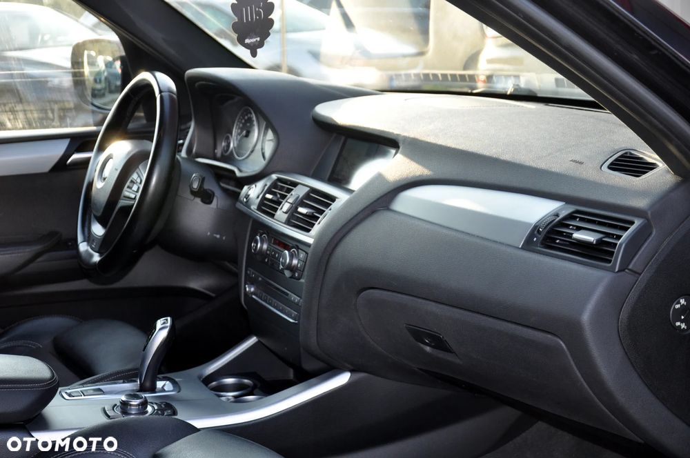 BMW X3 28i xDrive - 37