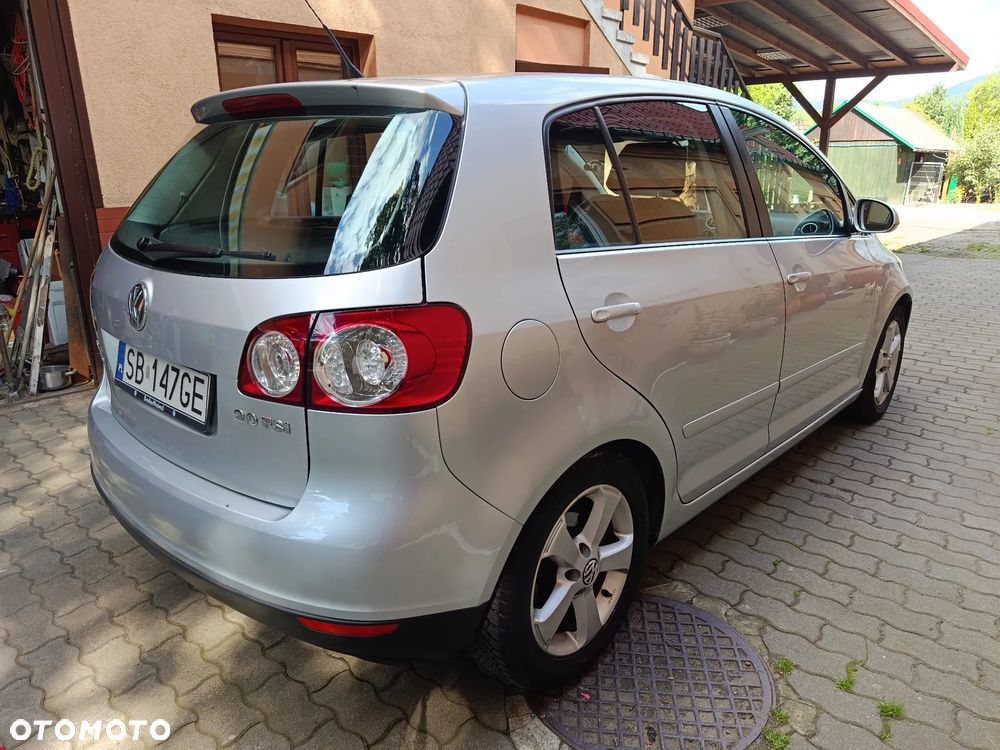 Volkswagen Golf Plus 2.0 FSI Comfortline - 7
