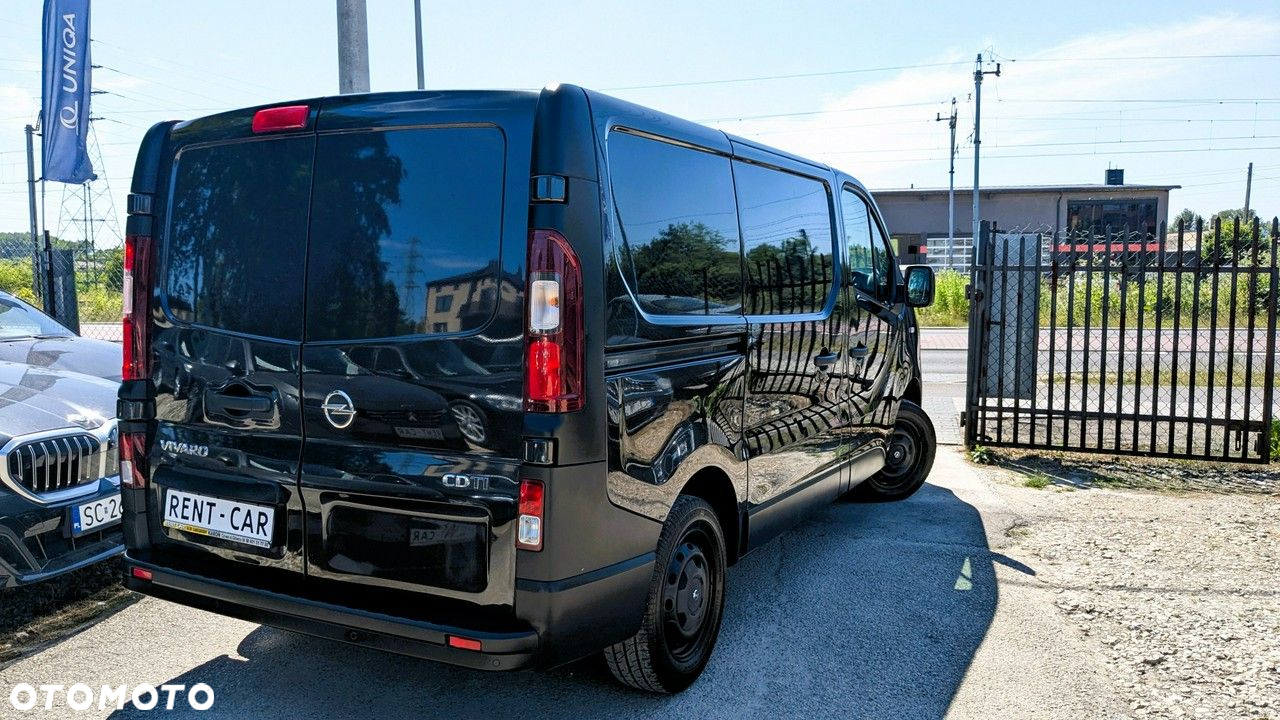 Opel Vivaro - 8